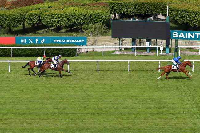 Photo d'arrivée de la course pmu PRIX HELISSIO à SAINT CLOUD le Lundi 19 mai 2025