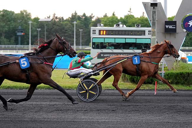 Photo d'arrivée de la course pmu PRIX GEORGES COURTOIS à PARIS-VINCENNES le Mardi 20 mai 2025