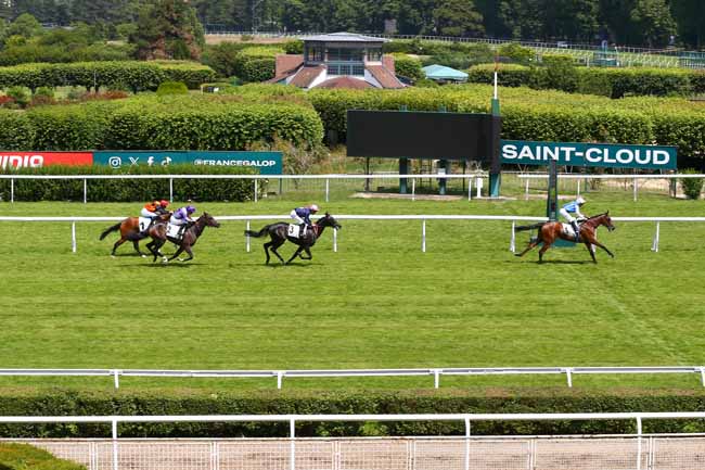 Photo d'arrivée de la course pmu PRIX ARBELE à SAINT CLOUD le Vendredi 13 juin 2025