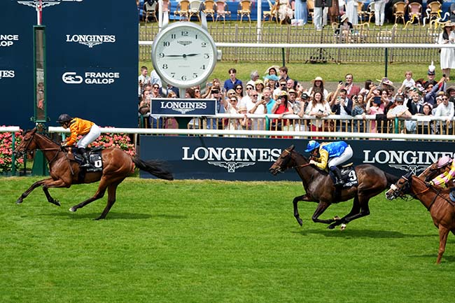 Photo d'arrivée de la course pmu PX REINE MARIE-AMELIE à CHANTILLY le Dimanche 15 juin 2025
