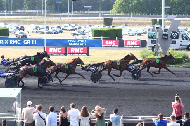 Photo d'arrivée de la course pmu PRIX RMC (PRIX RAYMOND FOUARD) à PARIS-VINCENNES le Dimanche 22 juin 2025