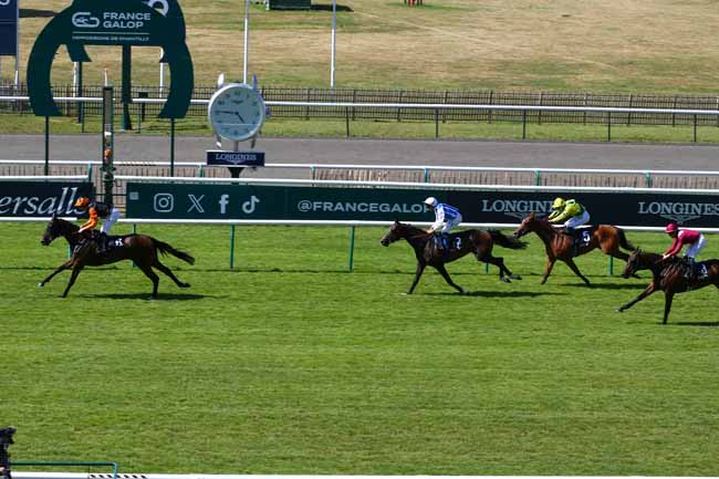 Photo d'arrivée de la course pmu TATTERSALLS PRIX DE BAGATELLE à CHANTILLY le Samedi 28 juin 2025