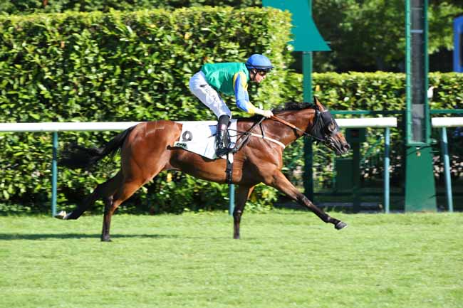 Photo d'arrivée de la course pmu PRIX DE GASCOURT - C.P.N. à CHANTILLY le Samedi 28 juin 2025
