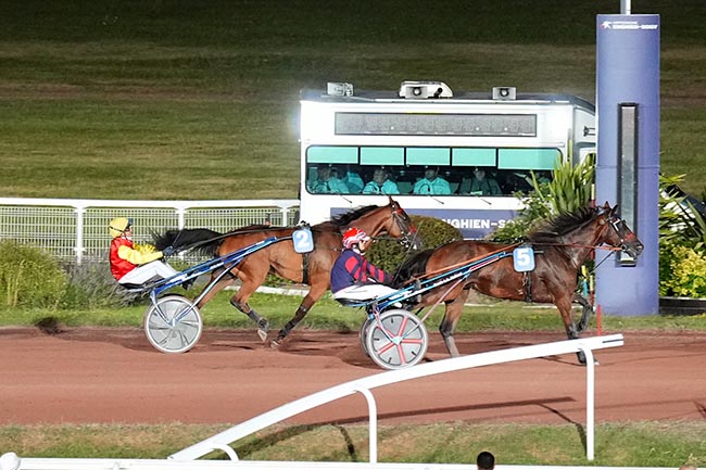 Photo d'arrivée de la course pmu PRIX DE LA GARE SAINT-LAZARE à ENGHIEN le Mercredi 2 juillet 2025