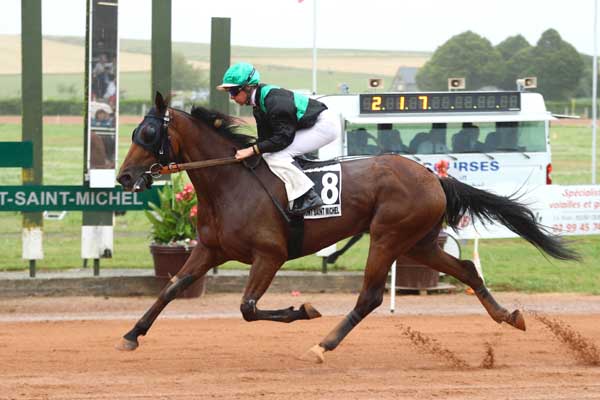 Photo d'arrivée de la course pmu PRIX DES VANS MTM à LE MONT SAINT MICHEL le Mercredi 16 juillet 2025