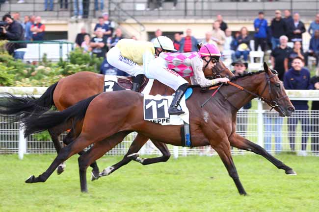 Photo d'arrivée de la course pmu PRIX PRIEZ MACONNERIE (PRIX DU QUAI HENRI IV) à DIEPPE le Jeudi 31 juillet 2025