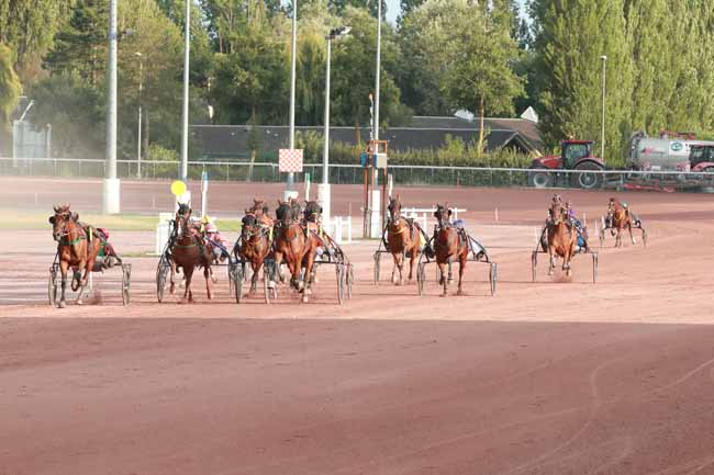 Arrivée quinté pmu PRIX DES LYCOPODES à CABOURG