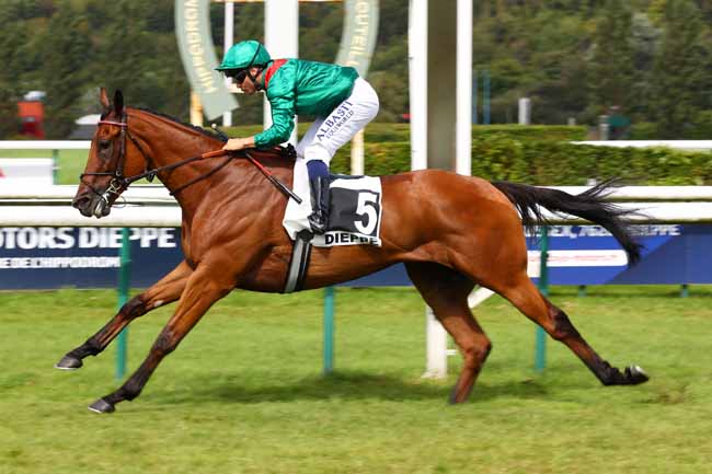Photo d'arrivée de la course pmu PRIX DU CLOS NORMAND à DIEPPE le Lundi 4 août 2025