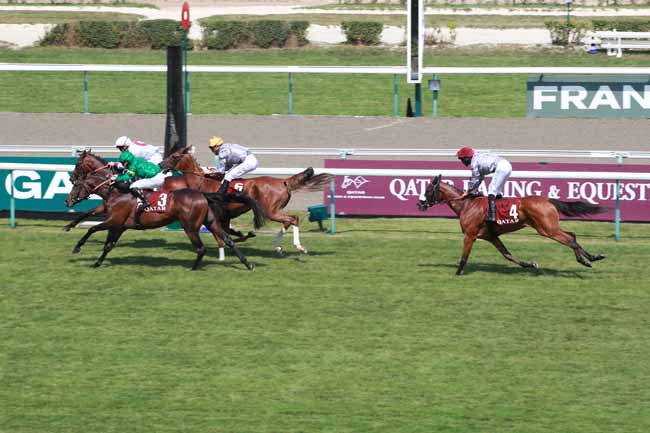 Photo d'arrivée de la course pmu AL RAYYAN CUP (PRIX KESBEROY) à DEAUVILLE le Mardi 5 août 2025