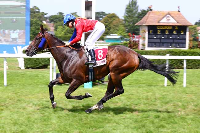 Photo d'arrivée de la course pmu PRIX MONT ROUGE - VOYAGE VOYAGE (PRIX PREVITHAL FEGENTRI WORLD CHAMPIONSHIPS FOR LADY-RIDERS) à CLAIREFONTAINE le Vendredi 8 août 2025