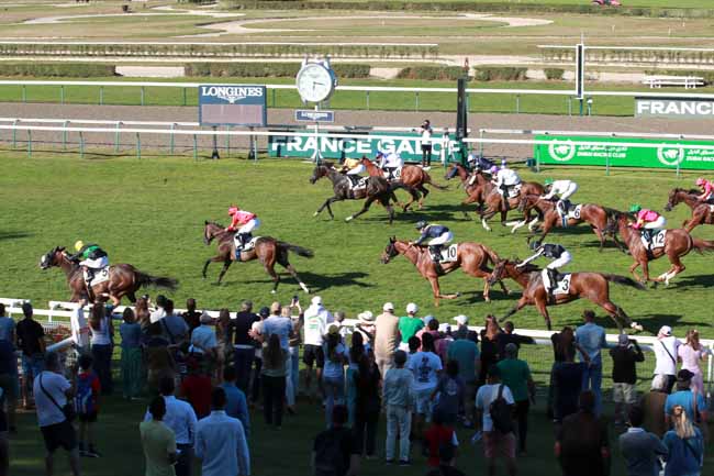Photo d'arrivée de la course pmu PRIX DE CREPON à DEAUVILLE le Samedi 9 août 2025