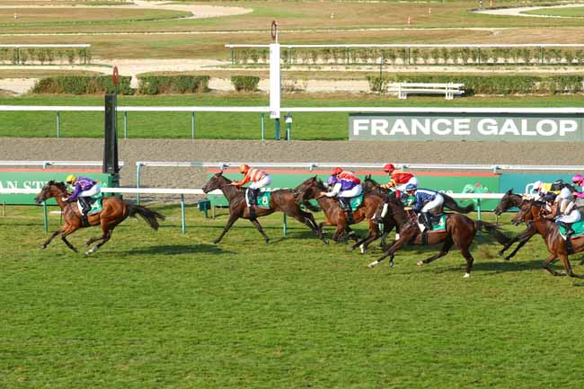 Photo d'arrivée de la course pmu THE AGA KHAN STUDS PRIX DE GLANVILLE à DEAUVILLE le Dimanche 17 août 2025