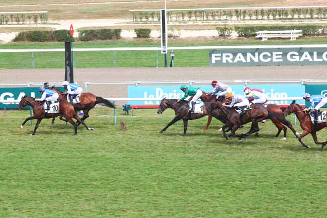 Photo d'arrivée de la course pmu PRIX DE MONTAIGU à DEAUVILLE le Mardi 19 août 2025