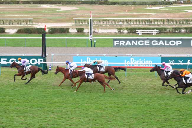 Photo d'arrivée de la course pmu PRIX DE BEAUMONT-LE-ROGER à DEAUVILLE le Mardi 19 août 2025
