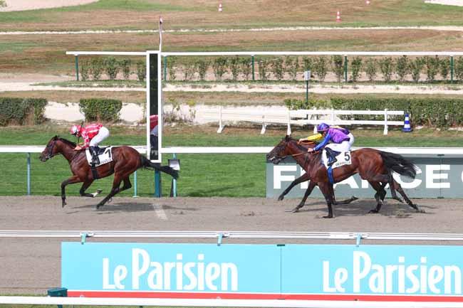 Photo d'arrivée de la course pmu PRIX DU CHEVAL DE DRESSAGE (PRIX D'AVRANCHES) à DEAUVILLE le Jeudi 21 août 2025