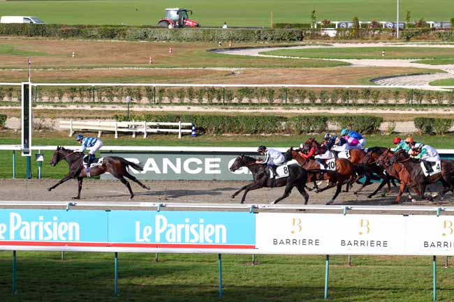 Photo d'arrivée de la course pmu PRIX DU CHEVAL DE SAUT D'OBSTACLE (PRIX DE DIEPPE) à DEAUVILLE le Jeudi 21 août 2025