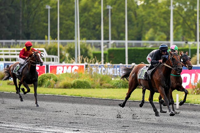 Photo d'arrivée de la course pmu PRIX CAMILLE LEPECQ à PARIS-VINCENNES le Mardi 2 septembre 2025