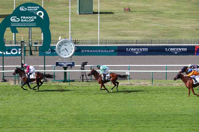 Photo d'arrivée de la course pmu PRIX DE CINQUEUX à CHANTILLY le Vendredi 5 septembre 2025