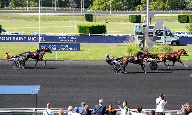 Photo d'arrivée de la course pmu PRIX DE LA ROCHE-POSAY à PARIS-VINCENNES le Samedi 6 septembre 2025