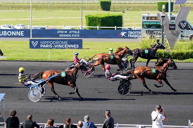 Photo d'arrivée de la course pmu PRIX D'EAUBONNE à PARIS-VINCENNES le Samedi 6 septembre 2025