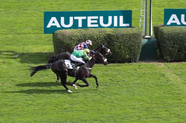 Photo d'arrivée de la course pmu PRIX RECRUIT II à AUTEUIL le Mardi 9 septembre 2025