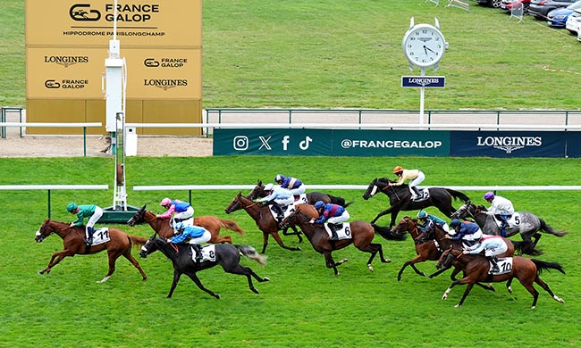 Photo d'arrivée de la course pmu PRIX DE NEUILLY à LONGCHAMP le Jeudi 11 septembre 2025