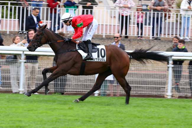 Photo d'arrivée de la course pmu PRIX MICHEL CHIROL à AUTEUIL le Samedi 13 septembre 2025