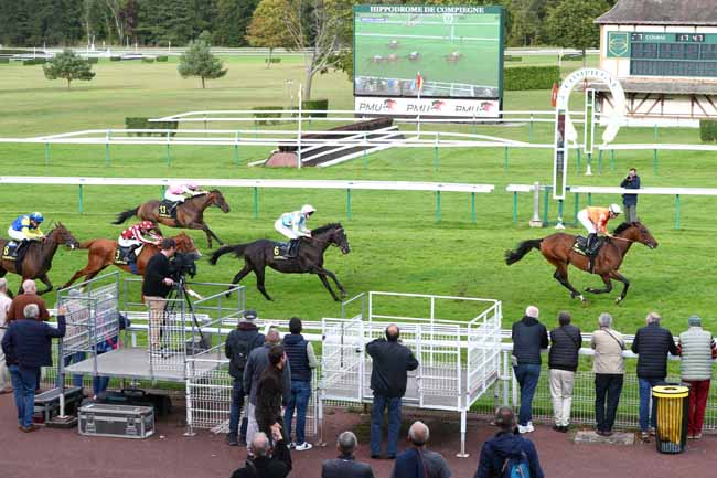 Photo d'arrivée de la course pmu PRIX DE L'AISNE à COMPIEGNE le Mardi 16 septembre 2025