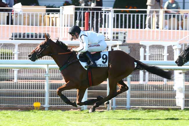 Photo d'arrivée de la course pmu PRIX DE L'ORLEANAIS à AUTEUIL le Jeudi 18 septembre 2025