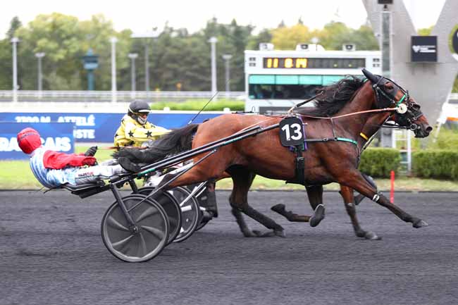 Photo d'arrivée de la course pmu PRIX BIANCA à PARIS-VINCENNES le Mardi 23 septembre 2025