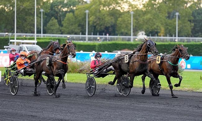 Photo d'arrivée de la course pmu PRIX ELLA à PARIS-VINCENNES le Vendredi 26 septembre 2025