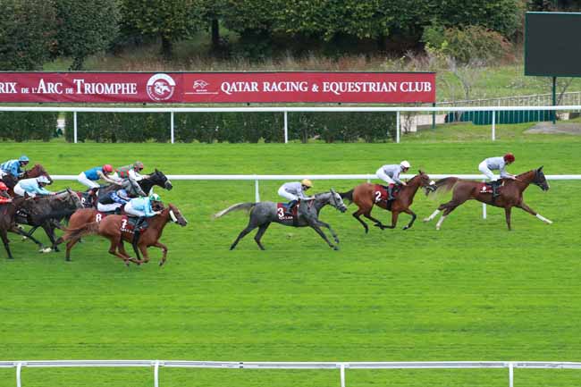 Photo d'arrivée de la course pmu QATAR ARABIAN TROPHY DES POULICHES à SAINT CLOUD le Vendredi 3 octobre 2025