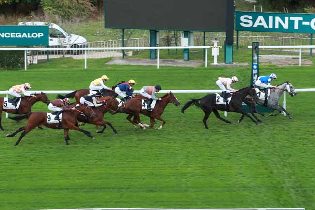 Photo d'arrivée de la course pmu PRIX DU VAL D'OISE à SAINT CLOUD le Jeudi 9 octobre 2025
