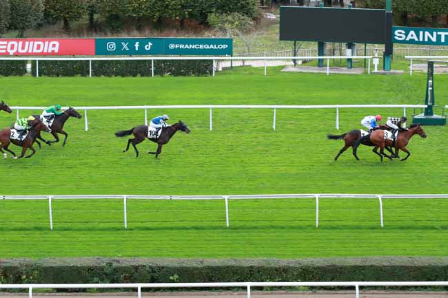 Photo d'arrivée de la course pmu PRIX D'HARDRICOURT à SAINT CLOUD le Jeudi 16 octobre 2025