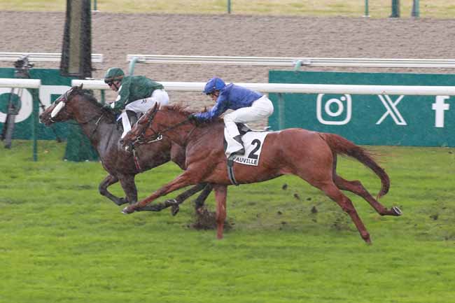 Photo d'arrivée de la course pmu PRIX VULCAIN à DEAUVILLE le Lundi 20 octobre 2025