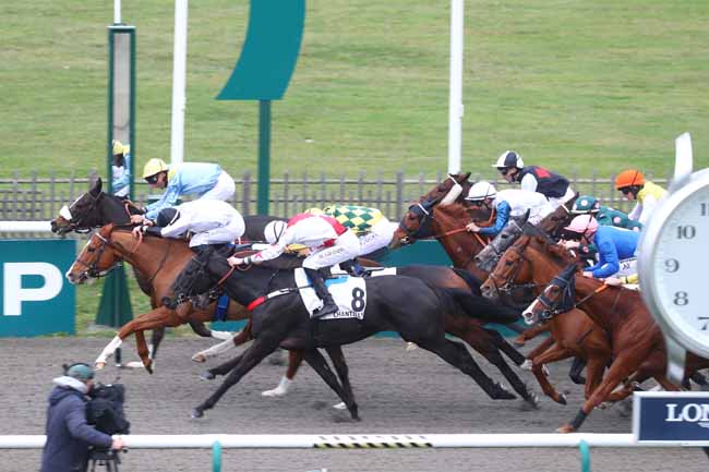 Arrivée quinté pmu PRIX DE LA ROTONDE DE MINERVE à CHANTILLY