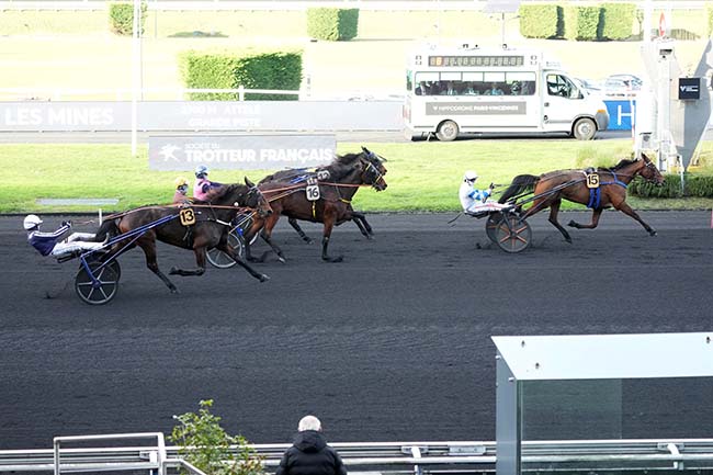 Arrivée quinté pmu PRIX DE BRASSAC-LES-MINES à PARIS-VINCENNES