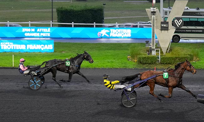 Photo d'arrivée de la course pmu PRIX DE MARENNES-OLERON à PARIS-VINCENNES le Samedi 29 novembre 2025