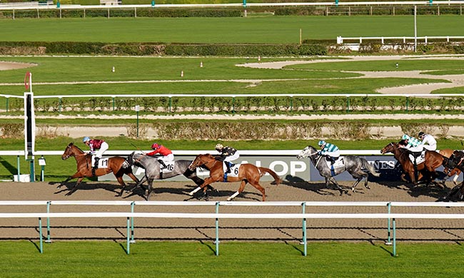 Arrivée quinté pmu PRIX DU MANOIR DE LA SALAMANDRE à DEAUVILLE