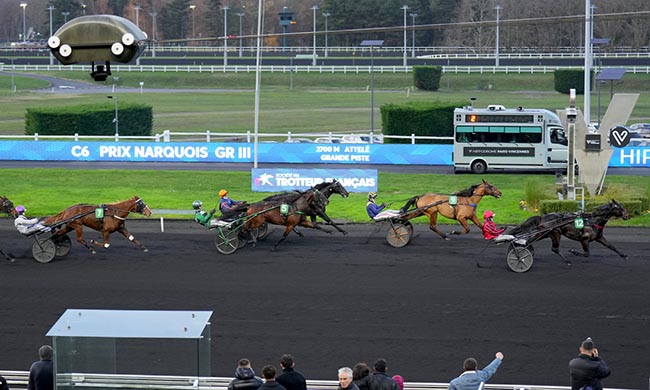 Photo d'arrivée de la course pmu PRIX NARQUOIS à PARIS-VINCENNES le Samedi 6 décembre 2025