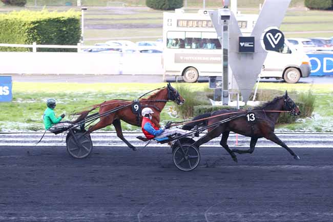 Photo d'arrivée de la course pmu PRIX MAURICE DE GHEEST à PARIS-VINCENNES le Samedi 3 janvier 2026