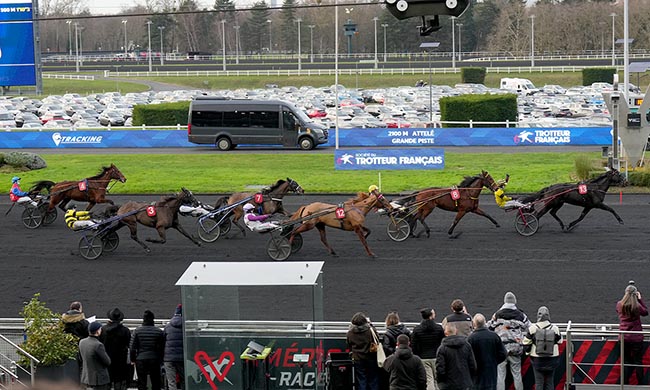 Photo d'arrivée de la course pmu PRIX DU JURA à PARIS-VINCENNES le Dimanche 11 janvier 2026