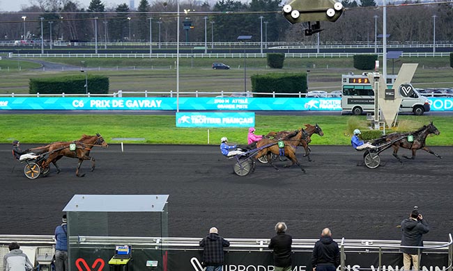 Photo d'arrivée de la course pmu PRIX DE GAVRAY à PARIS-VINCENNES le Mercredi 14 janvier 2026
