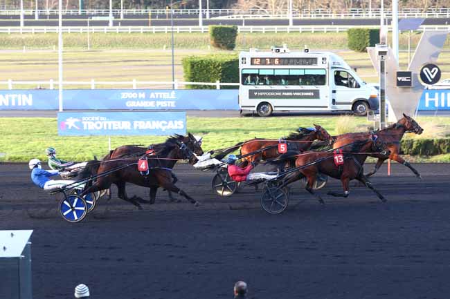 Photo d'arrivée de la course pmu PRIX DE CANTIN à PARIS-VINCENNES le Jeudi 15 janvier 2026