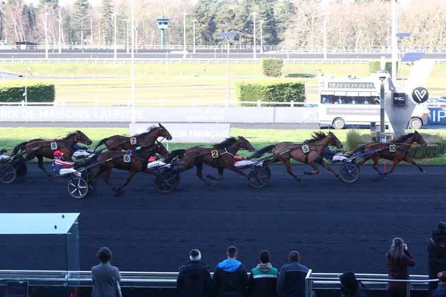 Photo d'arrivée de la course pmu PRIX DE MAISONS-LAFFITTE à PARIS-VINCENNES le Samedi 17 janvier 2026