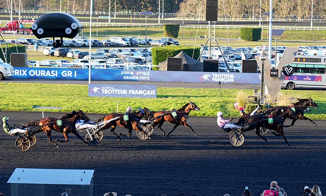 Photo d'arrivée de la course pmu PRIX OURASI à PARIS-VINCENNES le Samedi 24 janvier 2026
