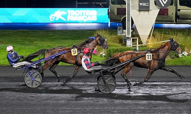 Photo d'arrivée de la course pmu PRIX MONI MAKER à PARIS-VINCENNES le Dimanche 25 janvier 2026