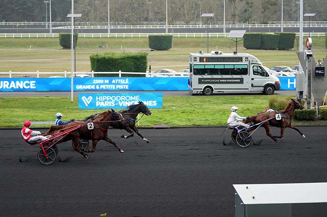 Photo d'arrivée de la course pmu PRIX DE FLEURANCE à PARIS-VINCENNES le Jeudi 29 janvier 2026