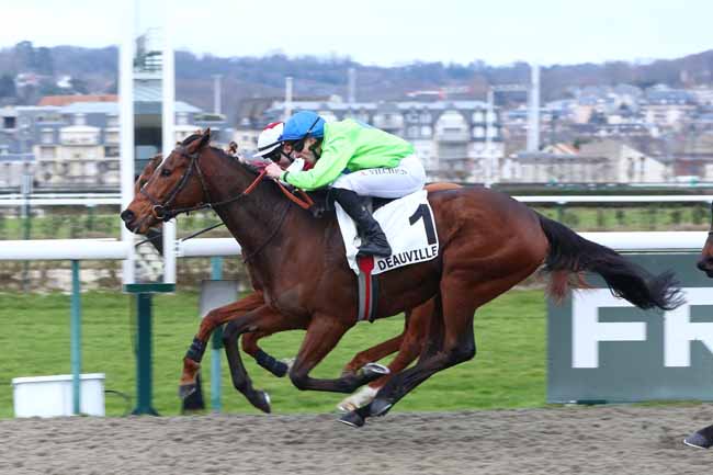 Photo d'arrivée de la course pmu PRIX CLAUDE LEPONNER (CHAMPIONNAT 