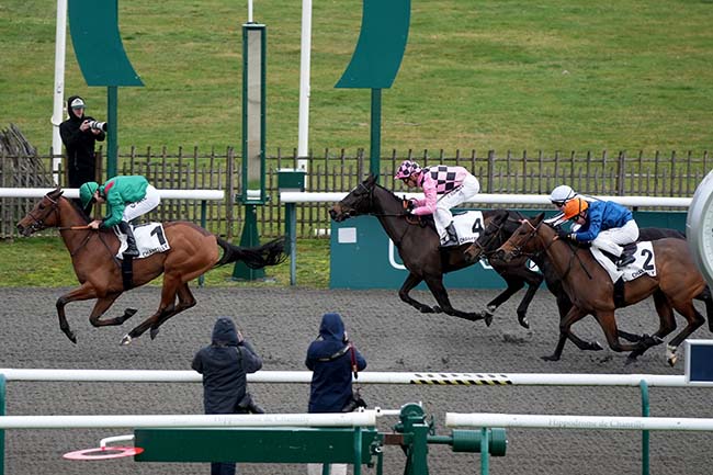 Photo d'arrivée de la course pmu PRIX DES GAZONS DE COYE à CHANTILLY le Jeudi 12 février 2026